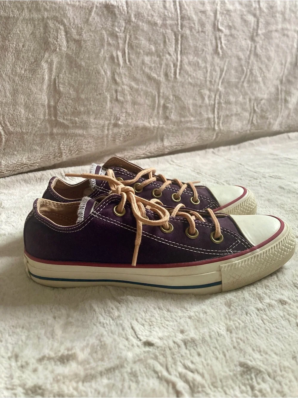 Converse Low Top Sneakers - Rich Burgandy with Tan Accents